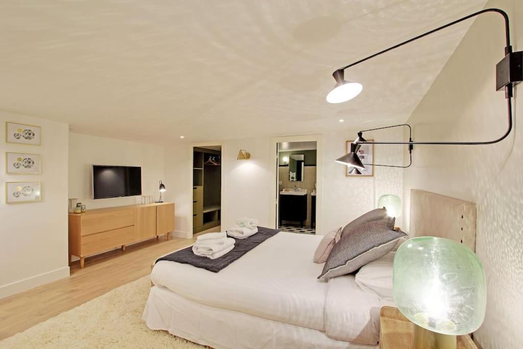 Apartment Amazing Flat In ! Paris